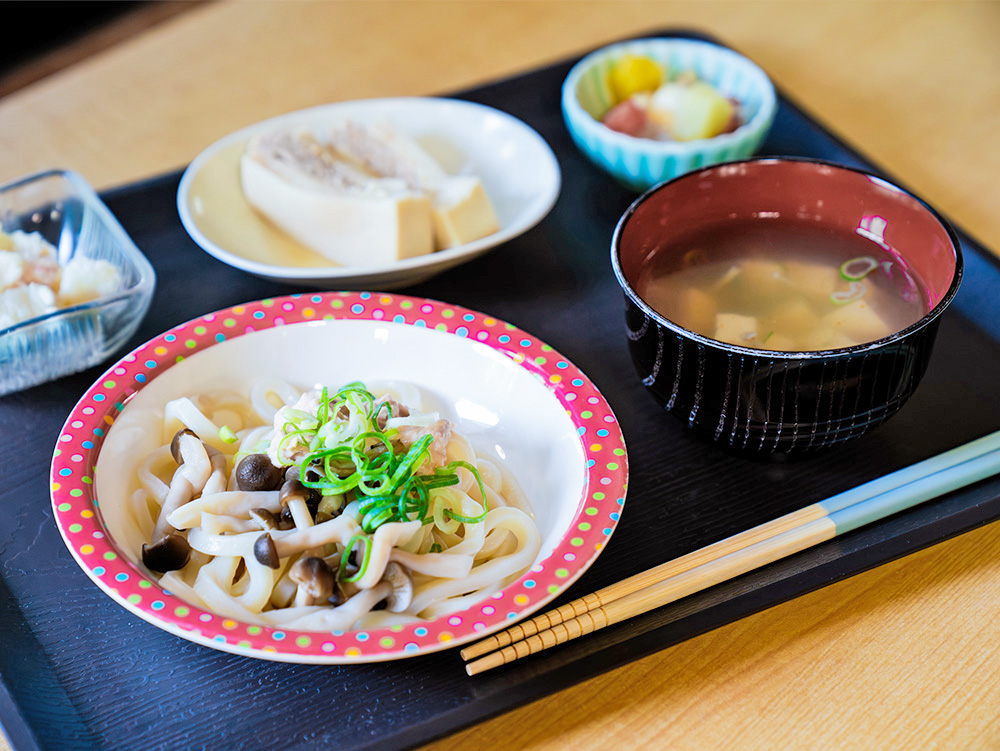 昼食・夕食の提供画像